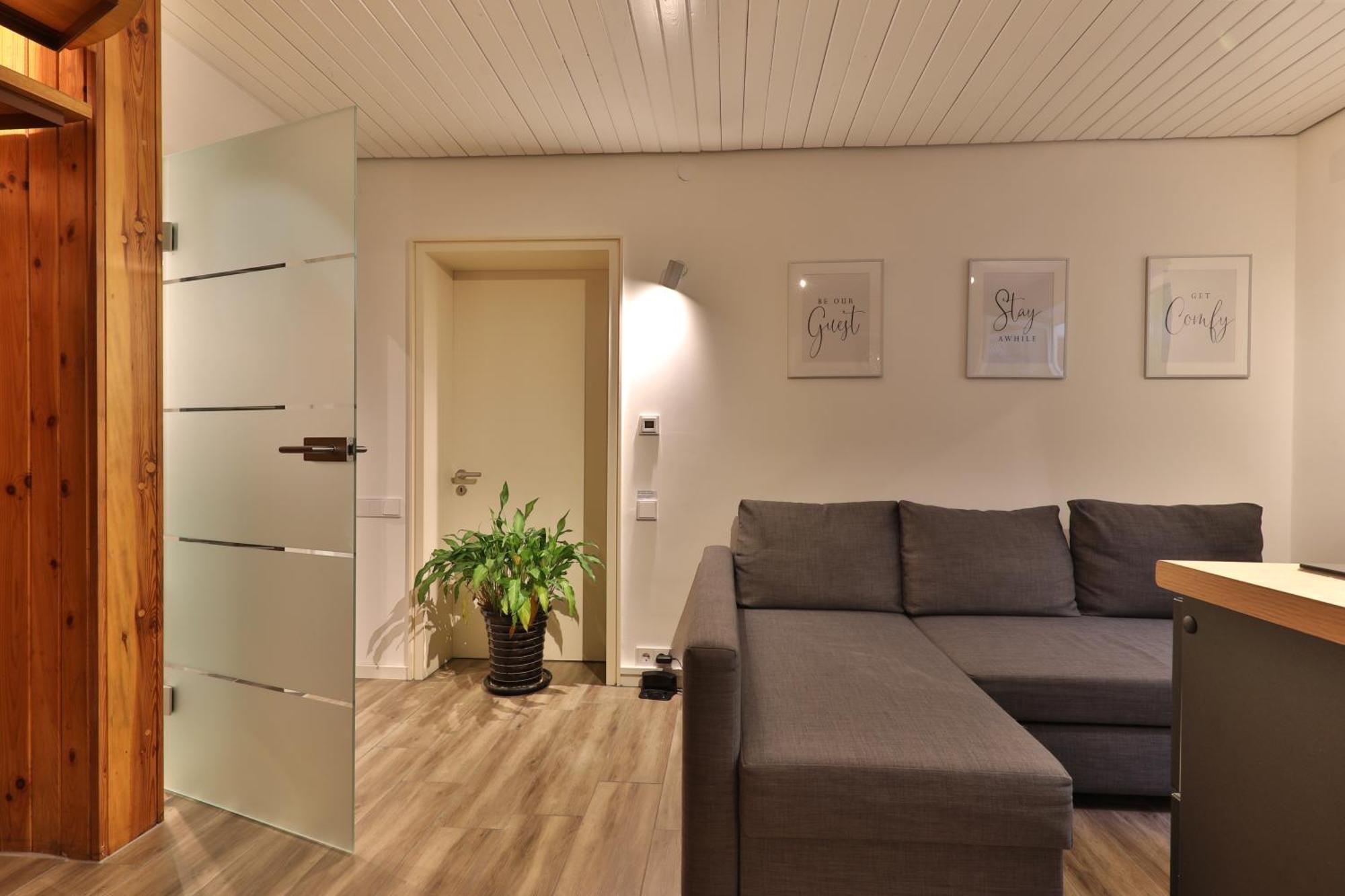 Ferienwohnung Nahe A8 Augsburg Muenchen Ulm Gersthofen Eksteriør bilde